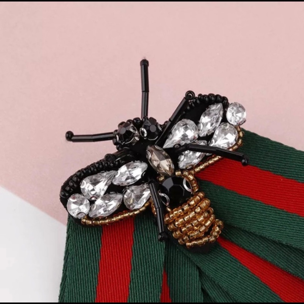 SOLD!!!! GUCCI style brooch - SOLD!!!!